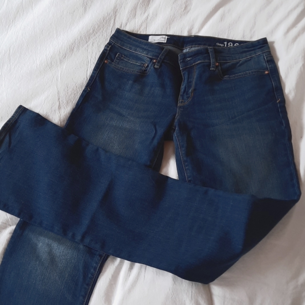 Gap sexy boot low-cut jeans, size 28 xl